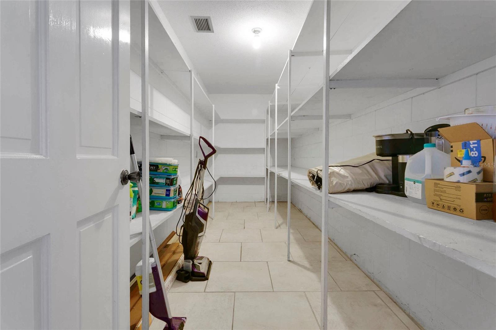 RIO PINAR ESTATES - Residential