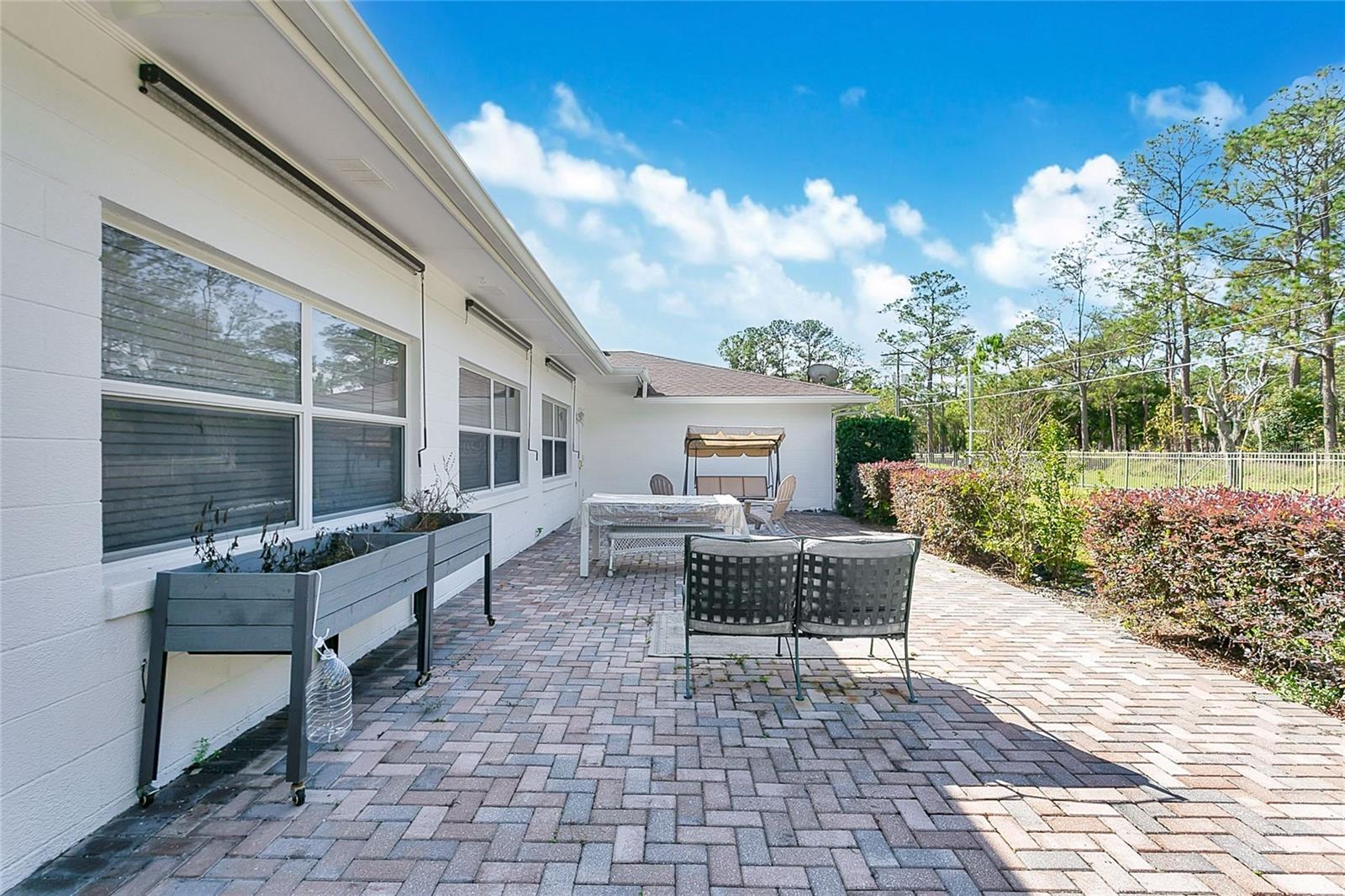 RIO PINAR ESTATES - Residential