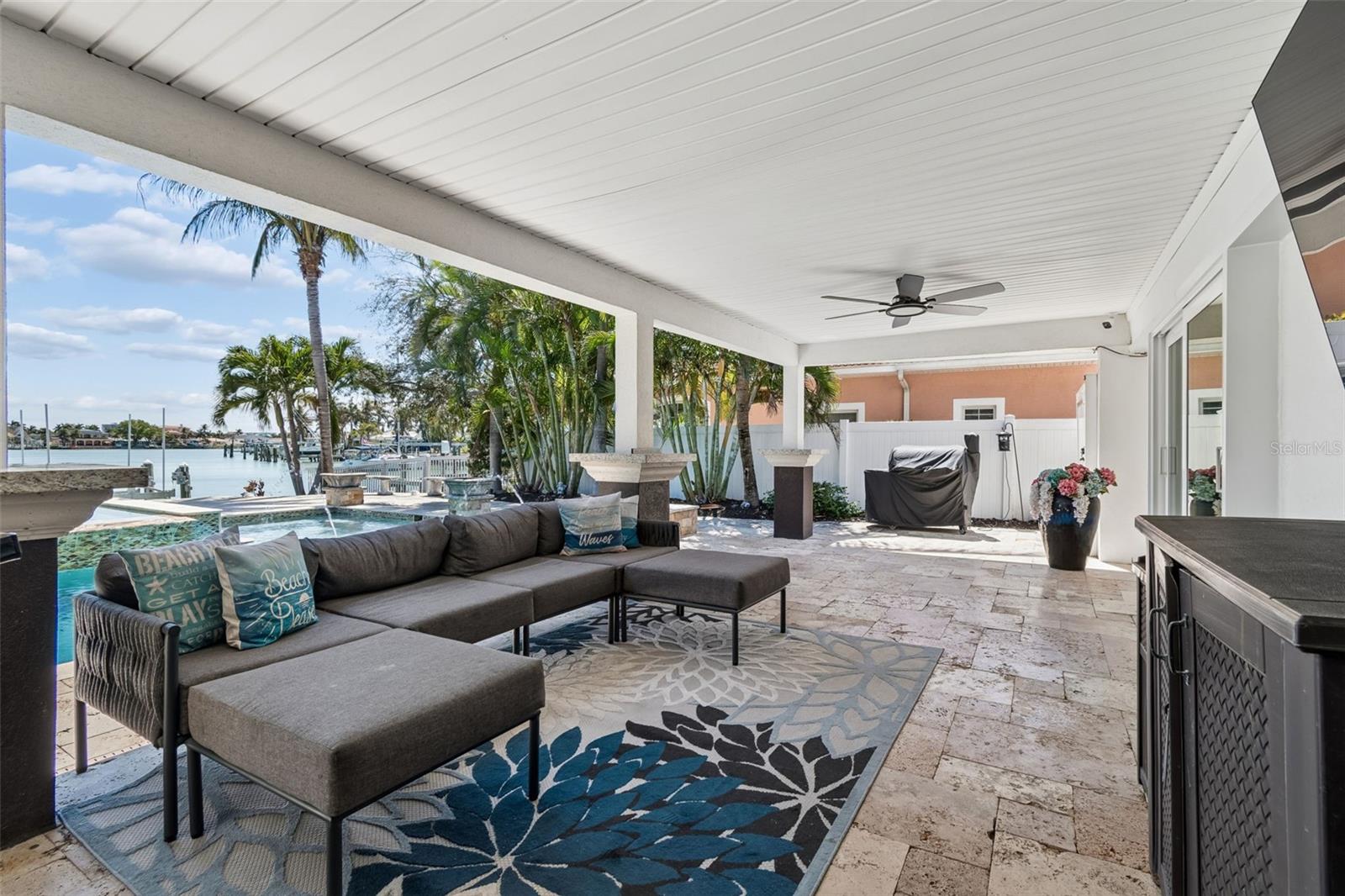 PARADISE ISLAND 5TH ADD - Residential