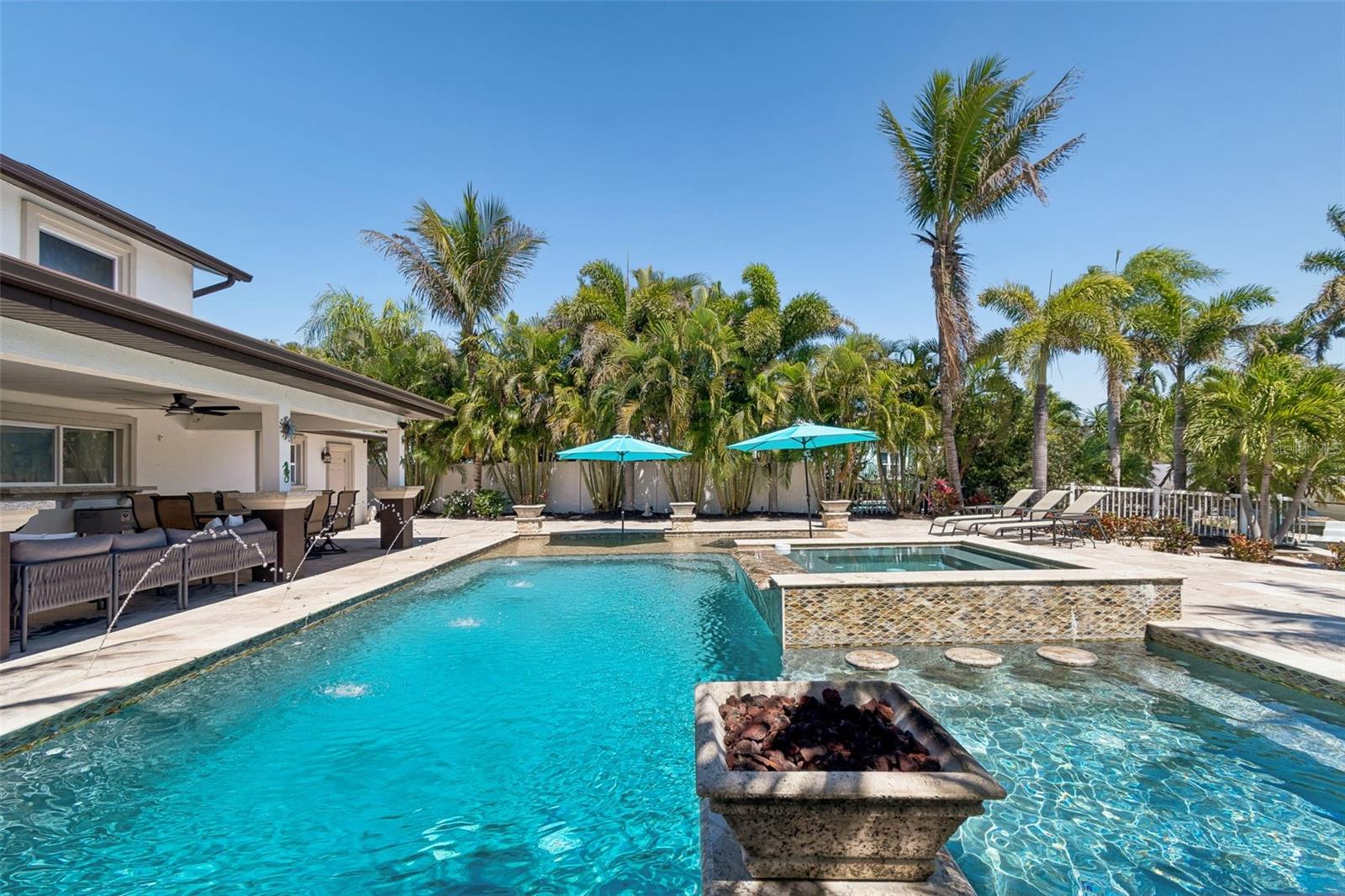 PARADISE ISLAND 5TH ADD - Residential