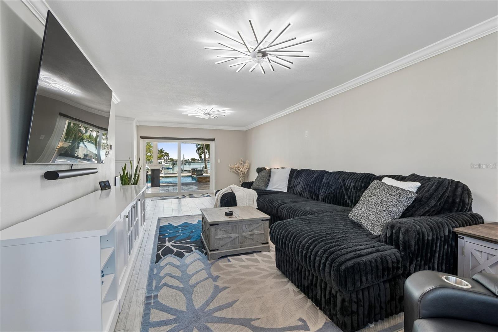 PARADISE ISLAND 5TH ADD - Residential