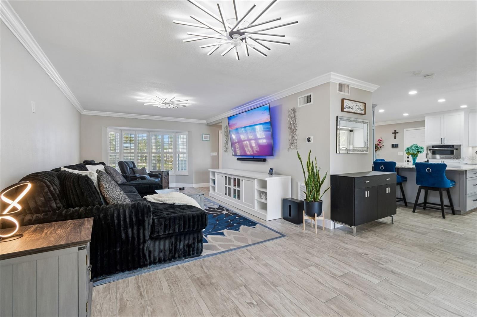 PARADISE ISLAND 5TH ADD - Residential