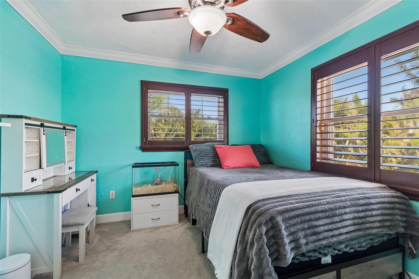 PARADISE ISLAND 5TH ADD - Residential