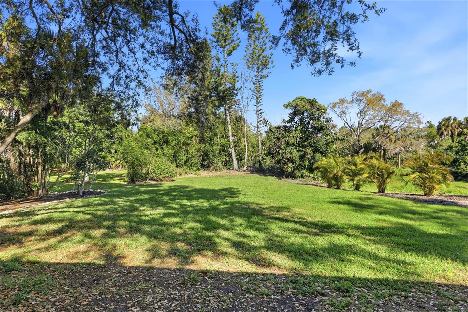 GULF GATE EAST - Residential