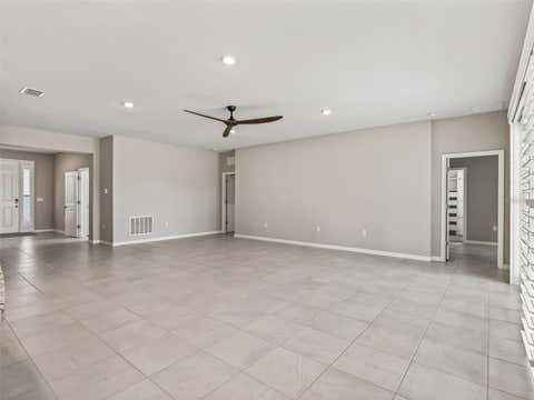 Tiny photo for 5208 NW 46th Lane Road, Ocala, FL 34482 (MLS # OM728226)