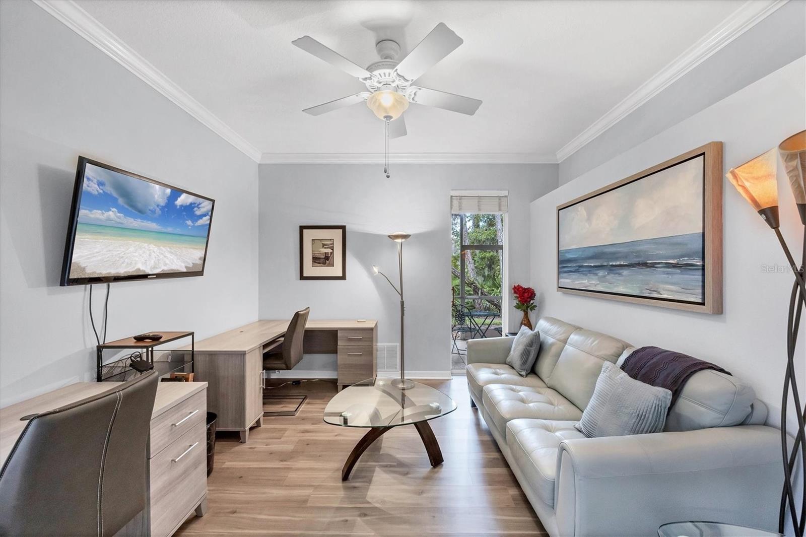 HERITAGE OAKS GOLF & COUNTRY CLUB - Residential