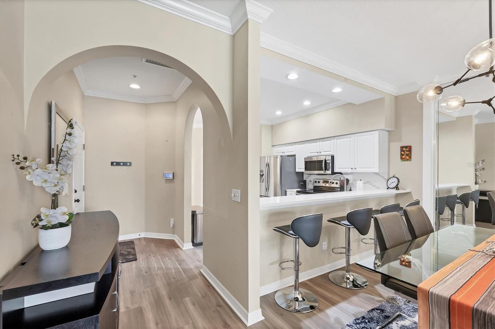 HERITAGE OAKS GOLF & COUNTRY CLUB - Residential