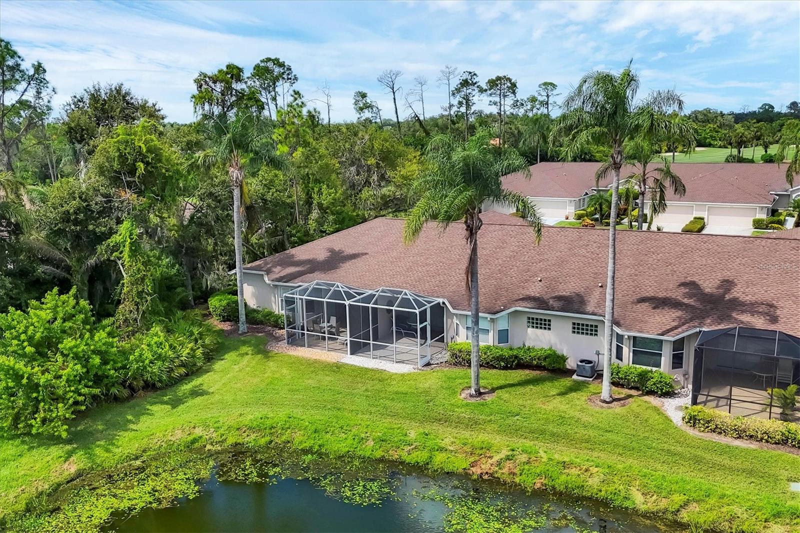 HERITAGE OAKS GOLF & COUNTRY CLUB - Residential