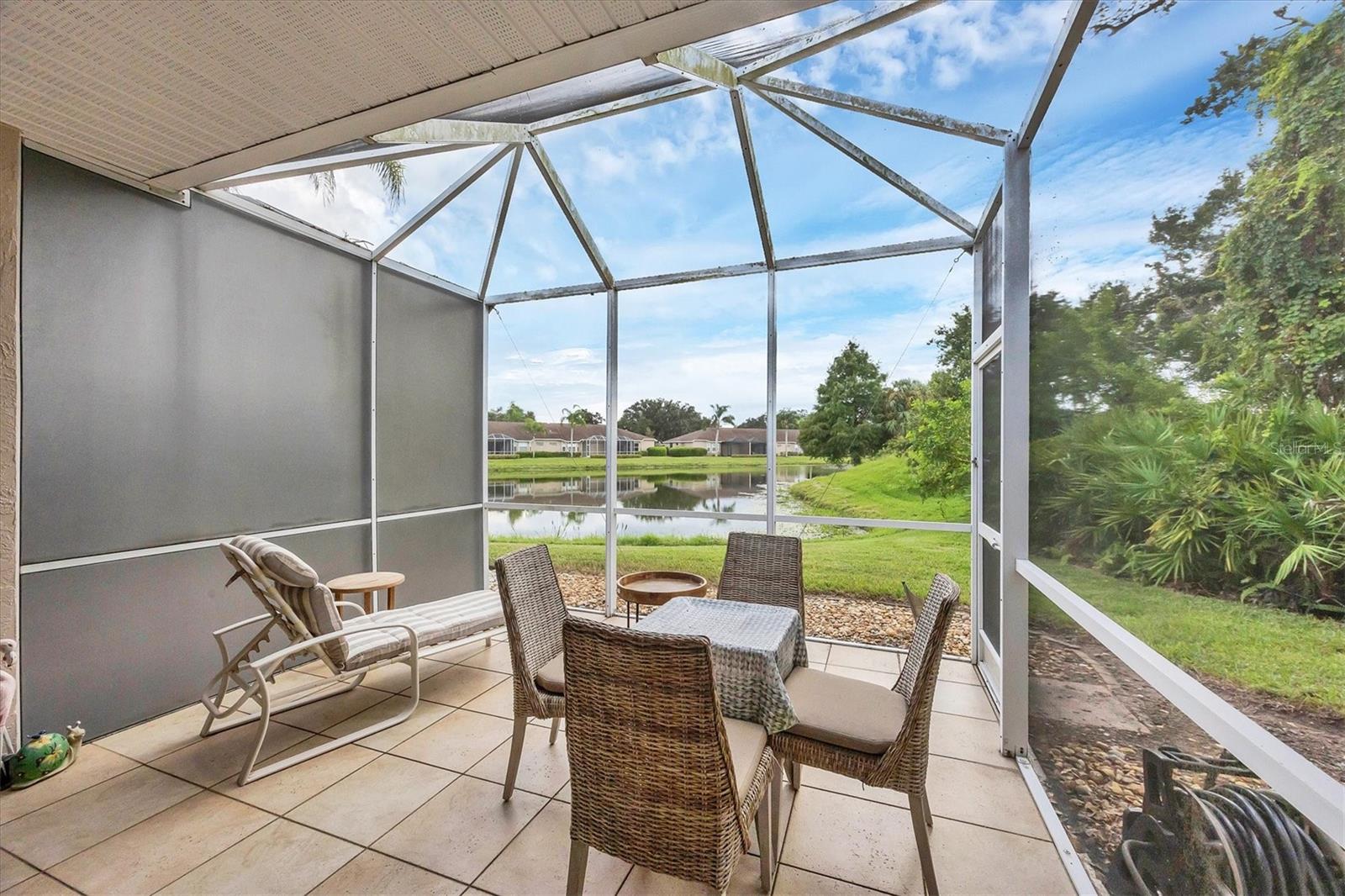 HERITAGE OAKS GOLF & COUNTRY CLUB - Residential