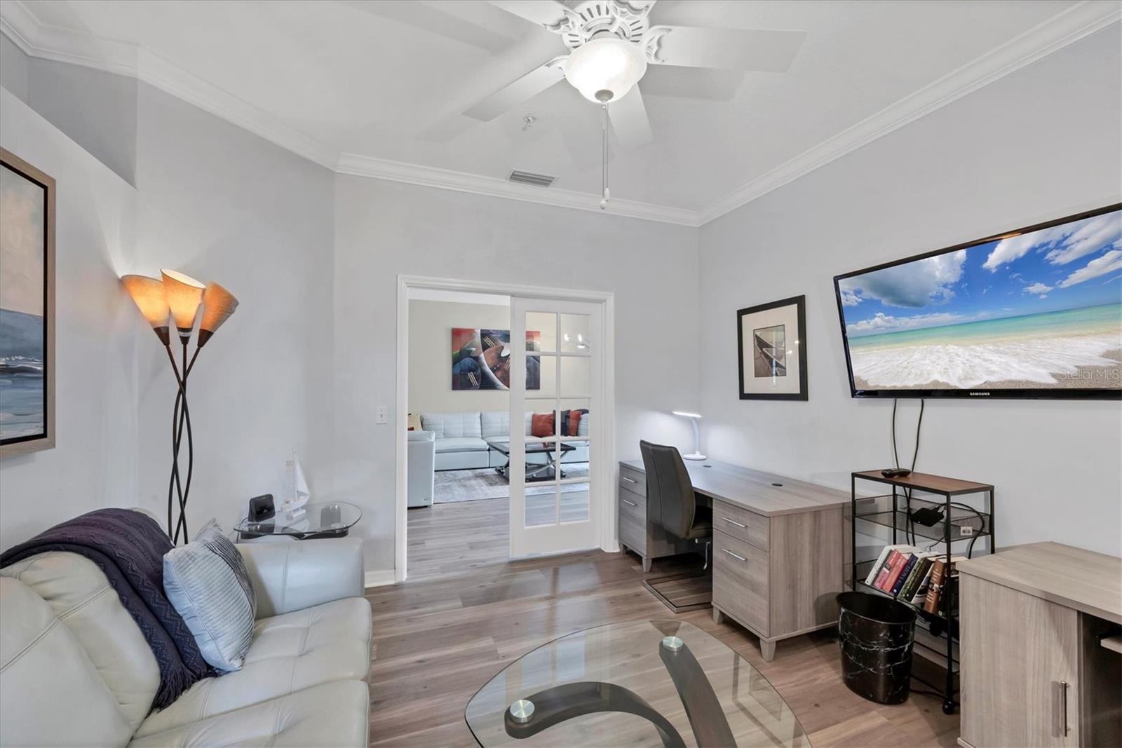 HERITAGE OAKS GOLF & COUNTRY CLUB - Residential