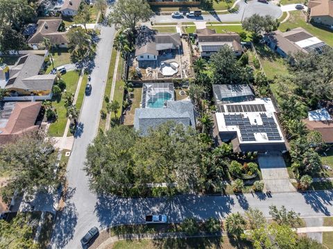 A home in PALM HARBOR