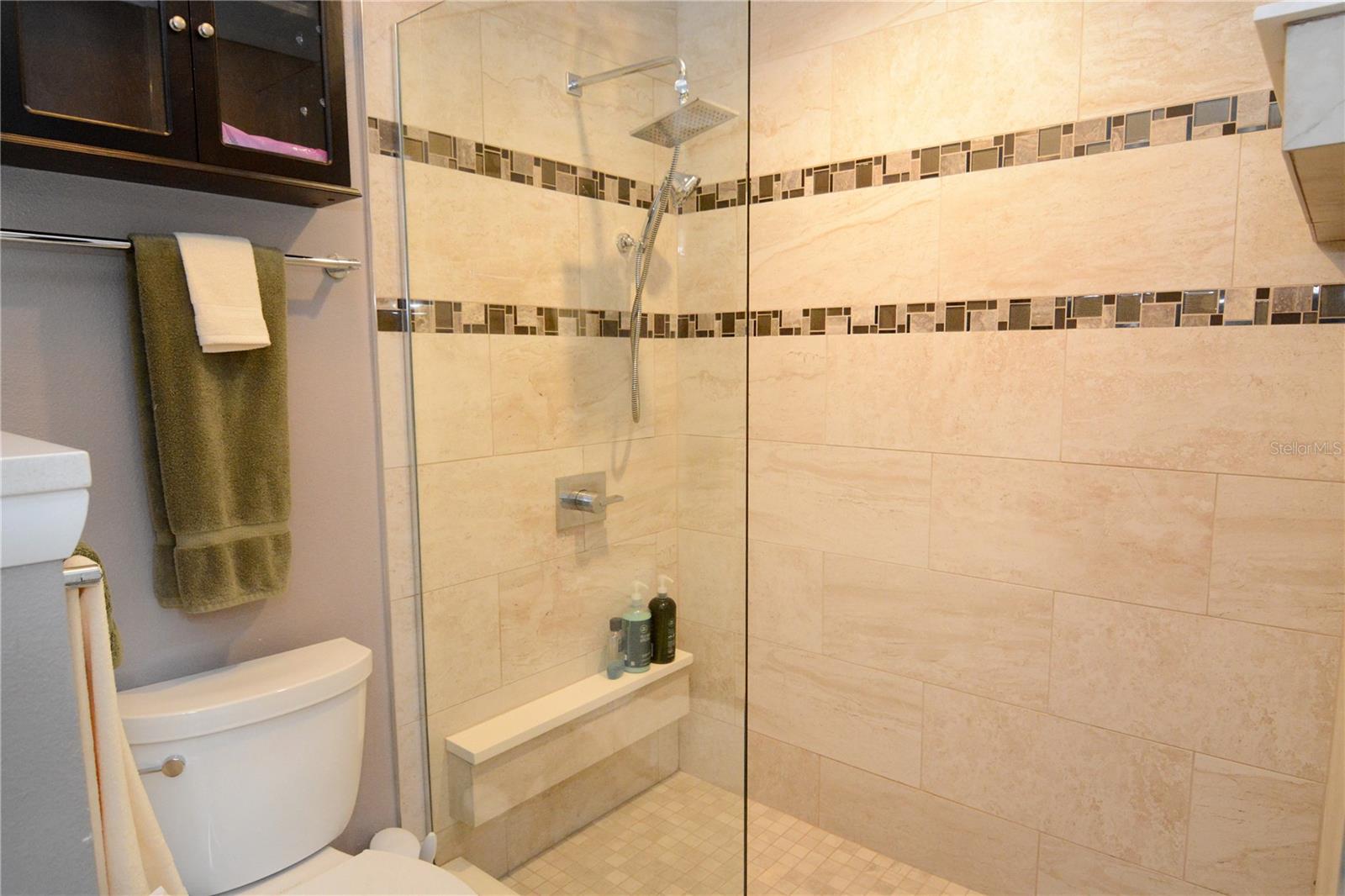 HOWELL COVE 2ND SEC - Residential