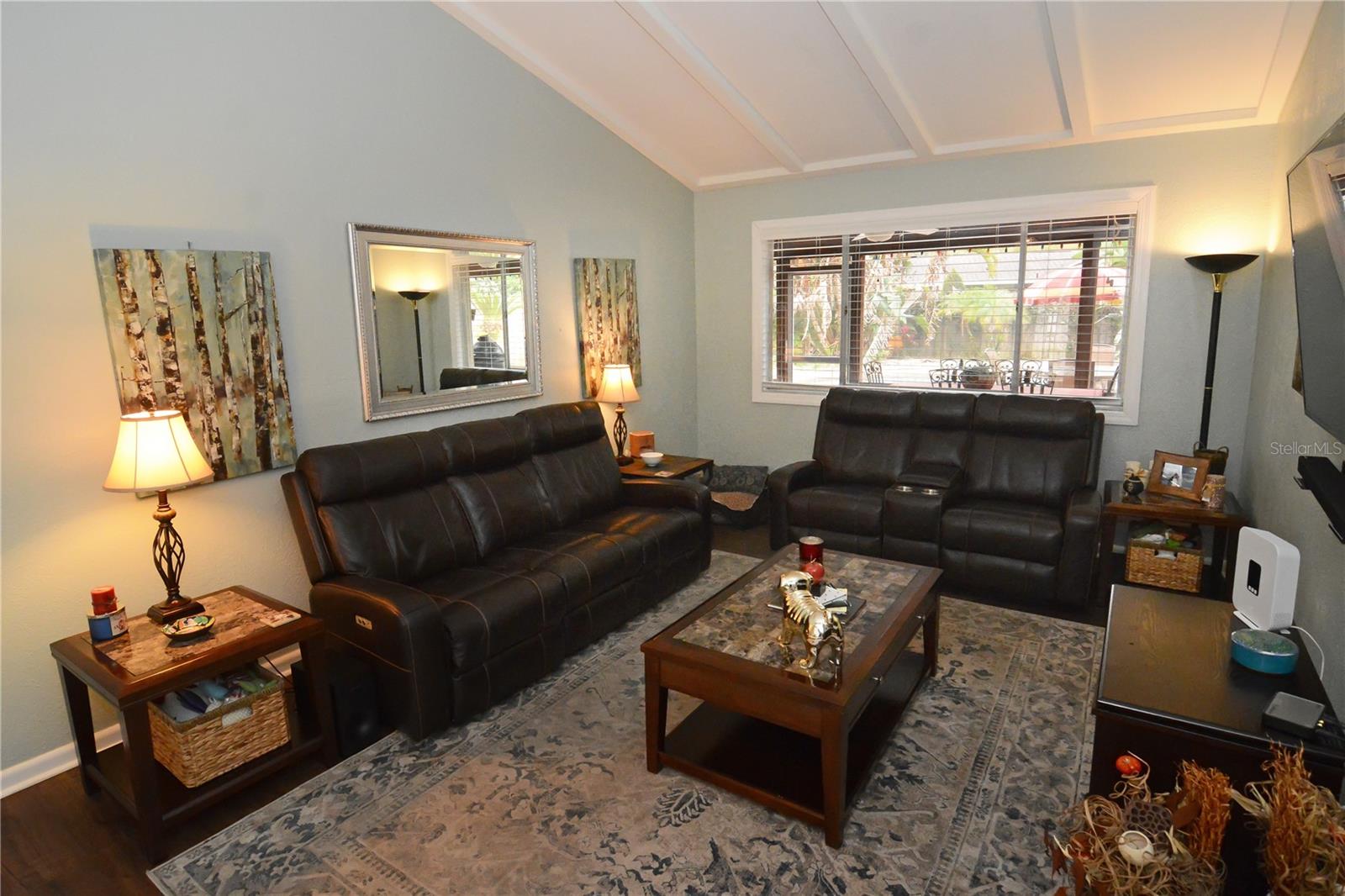 HOWELL COVE 2ND SEC - Residential