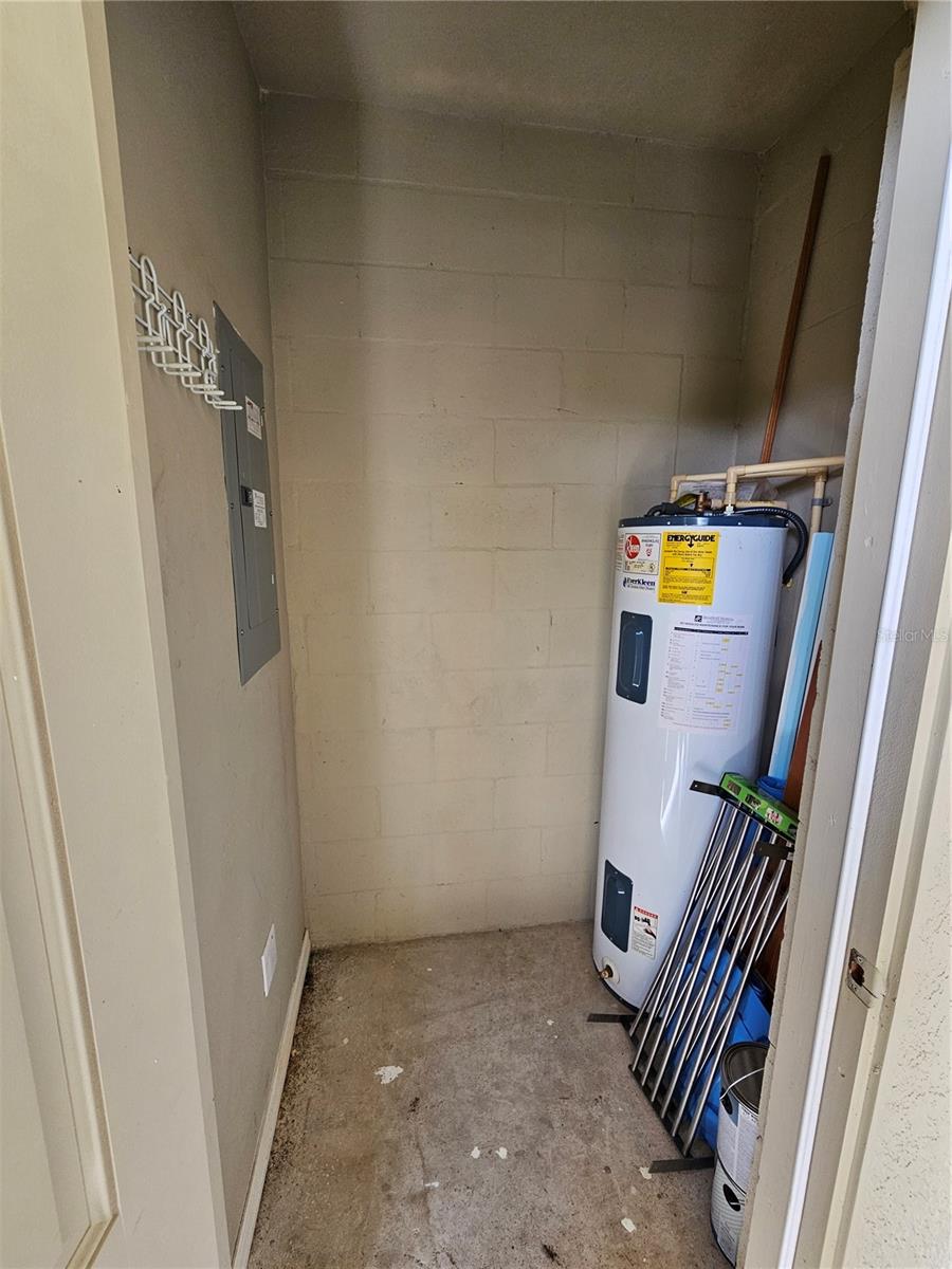 SWAN VIEW TWNHMS - Residential