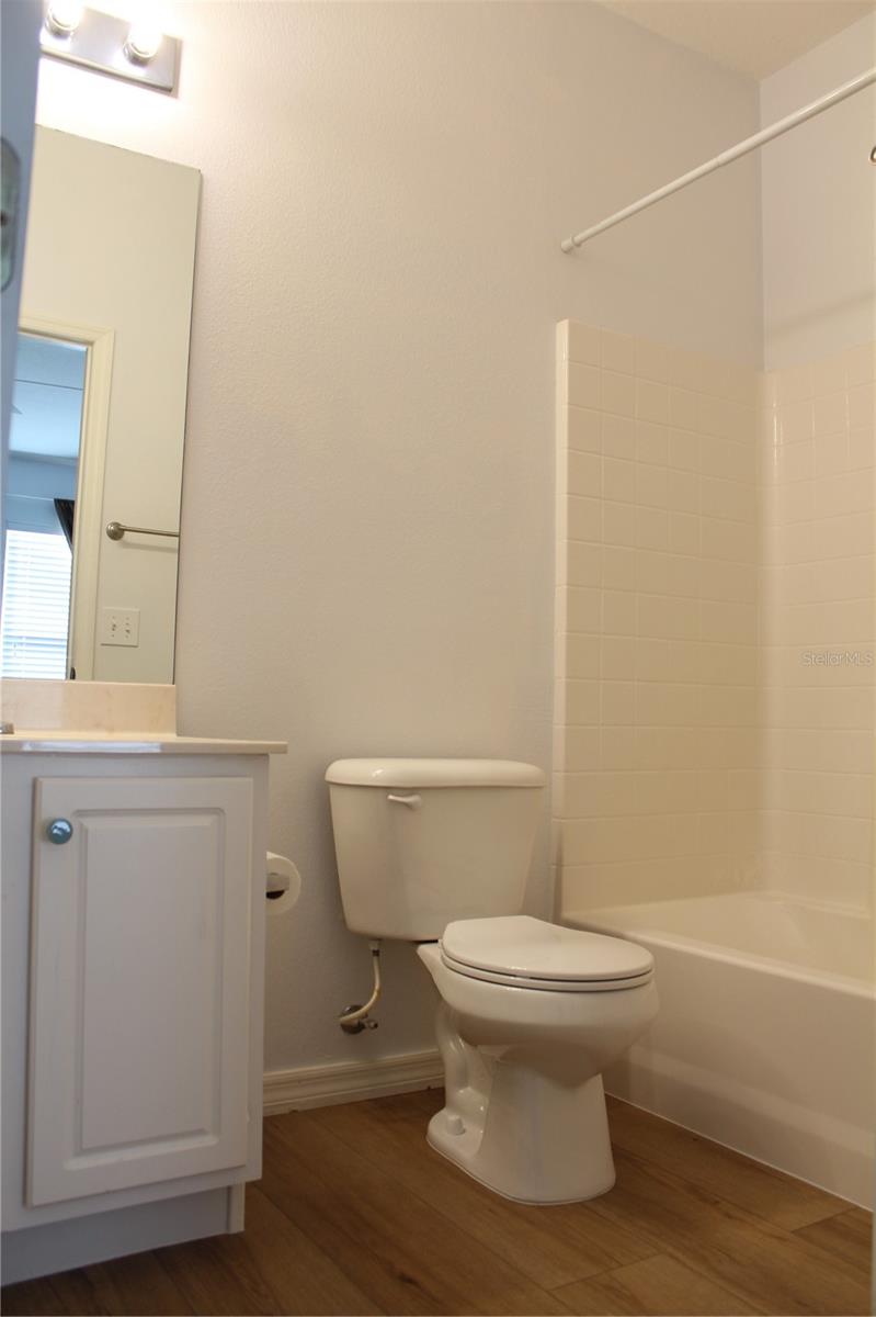 SWAN VIEW TWNHMS - Residential