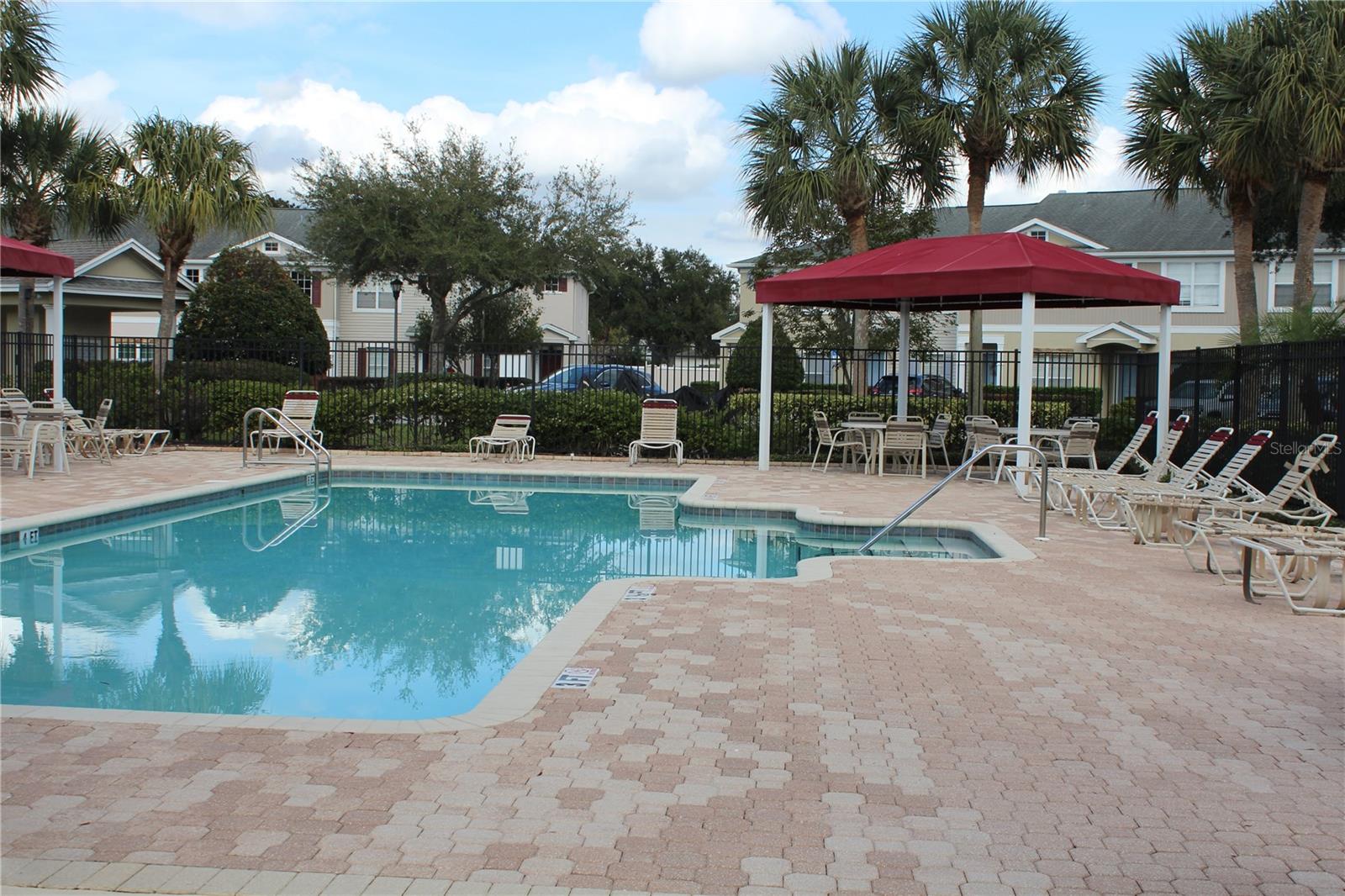 SWAN VIEW TWNHMS - Residential