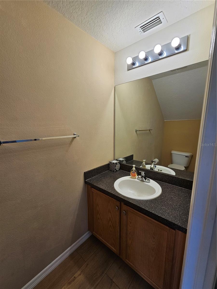 SWAN VIEW TWNHMS - Residential