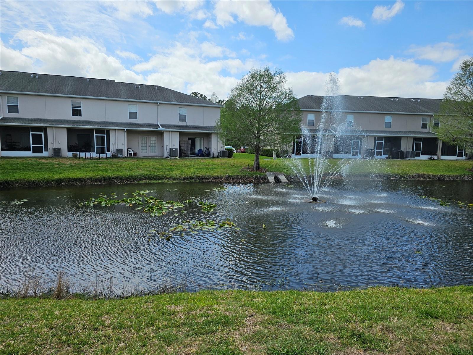 SWAN VIEW TWNHMS - Residential