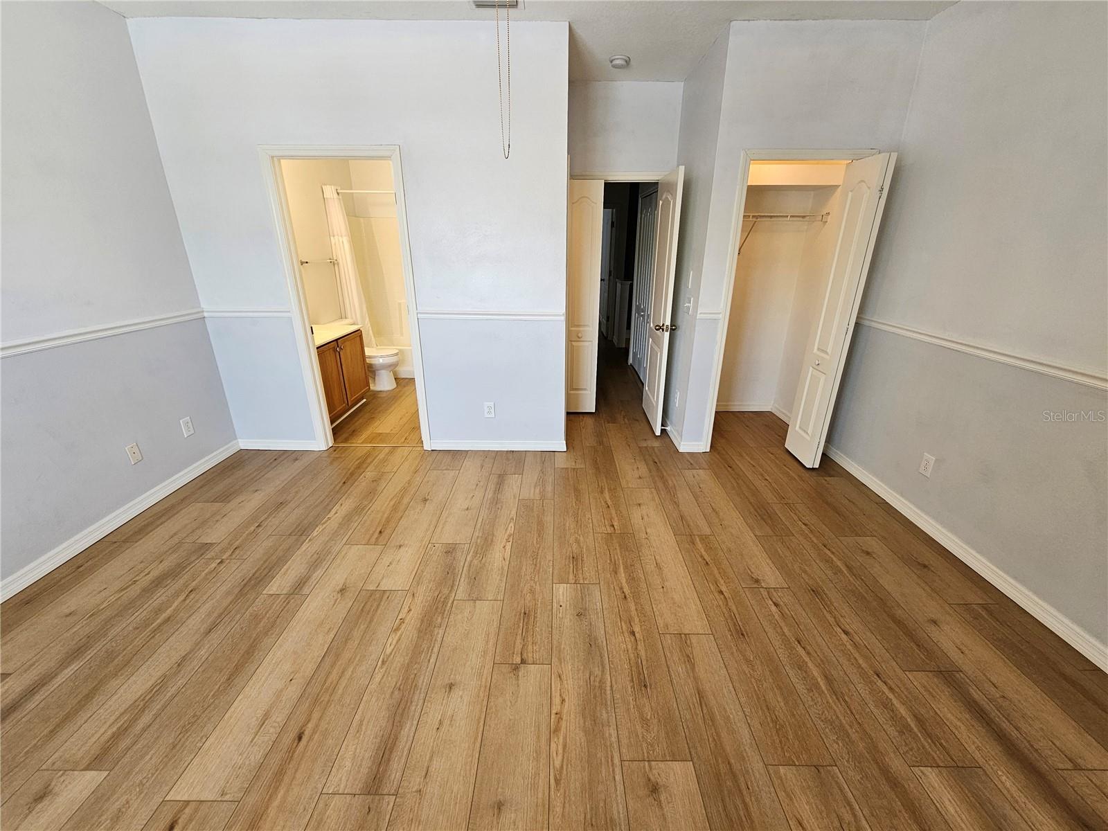 SWAN VIEW TWNHMS - Residential