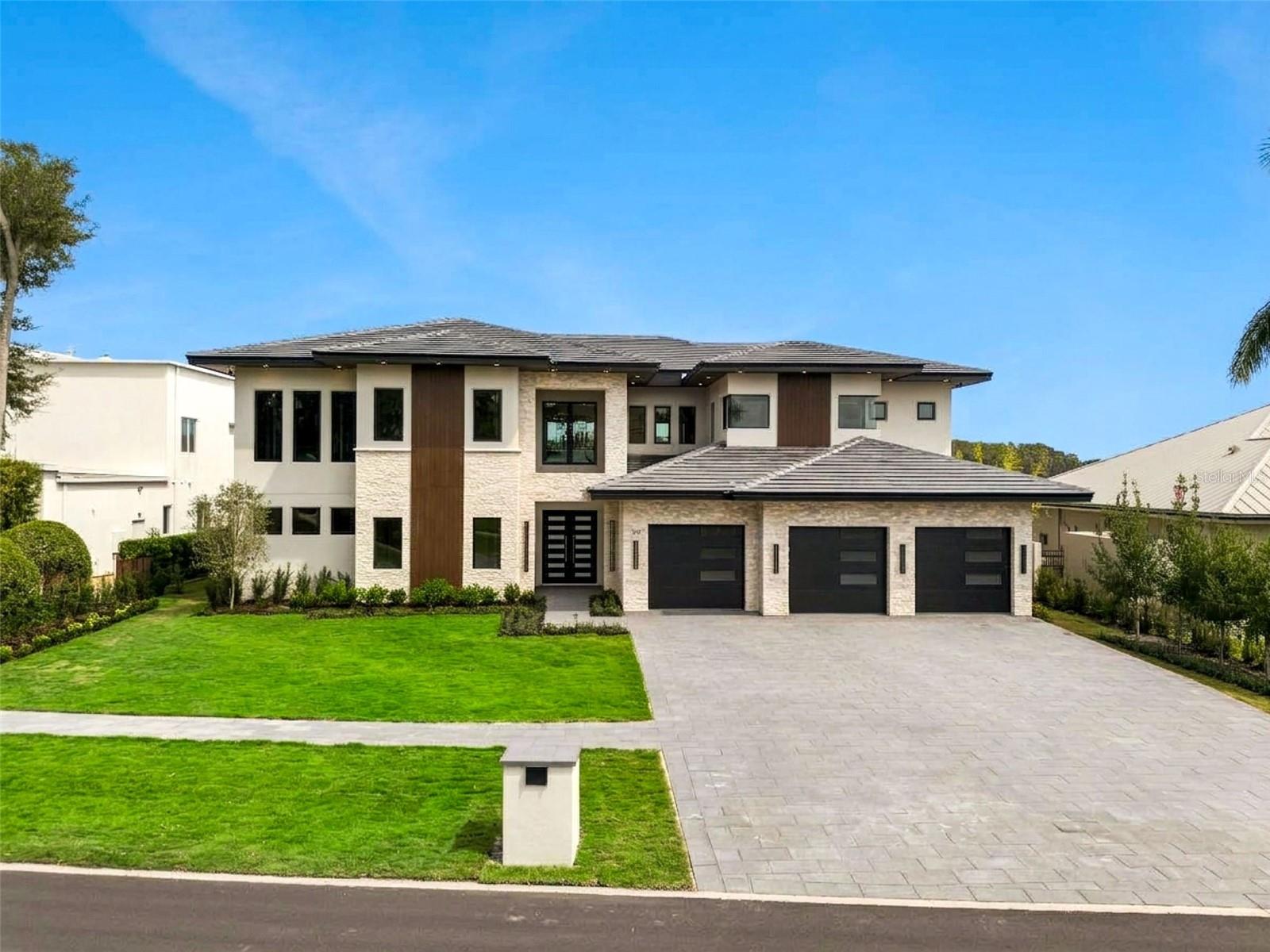 Casas a venda 1 - Jen Dantas 9117 BAY POINT DRIVE