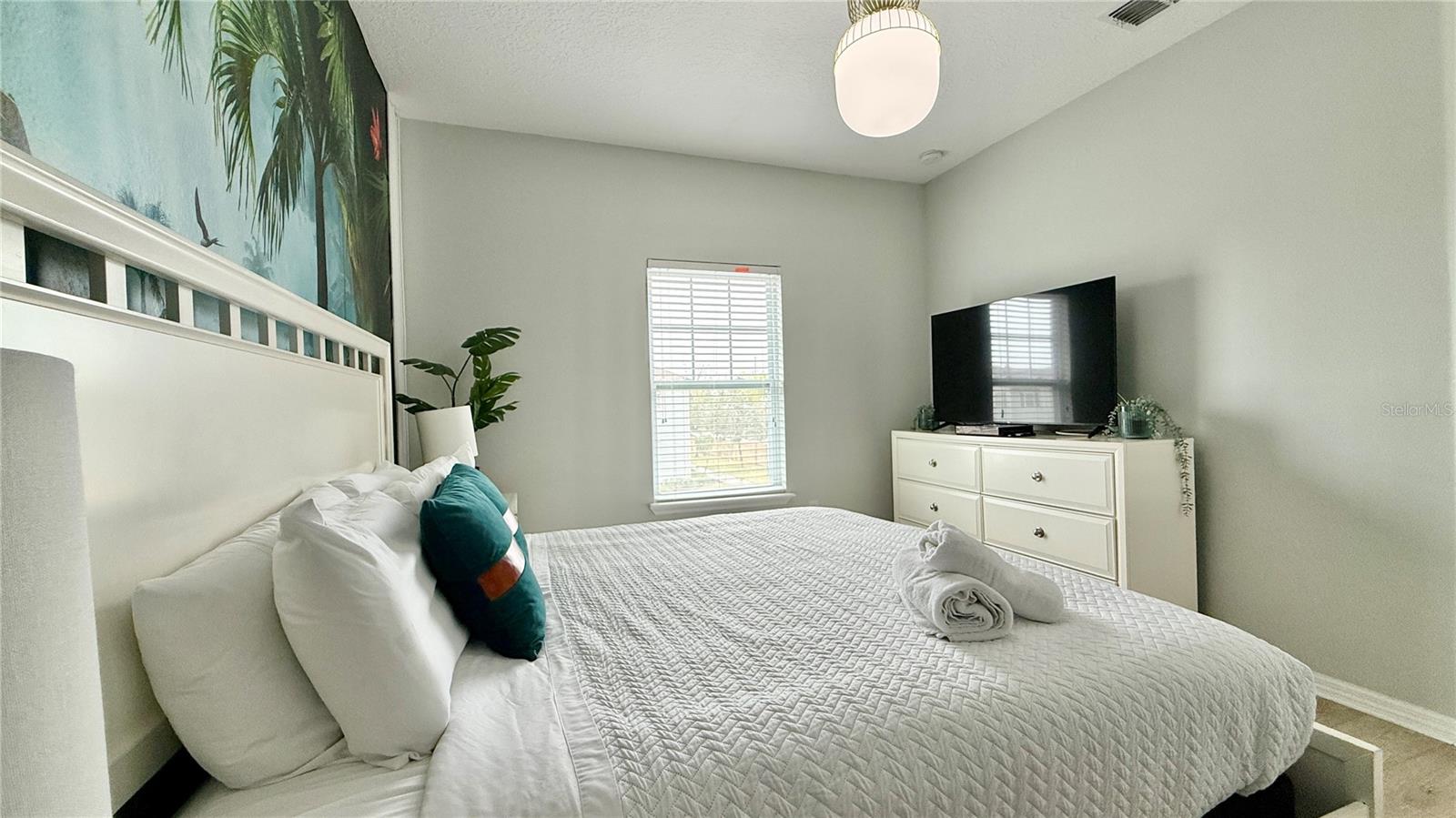 WEST LUCAYA VILLAGE - Residential