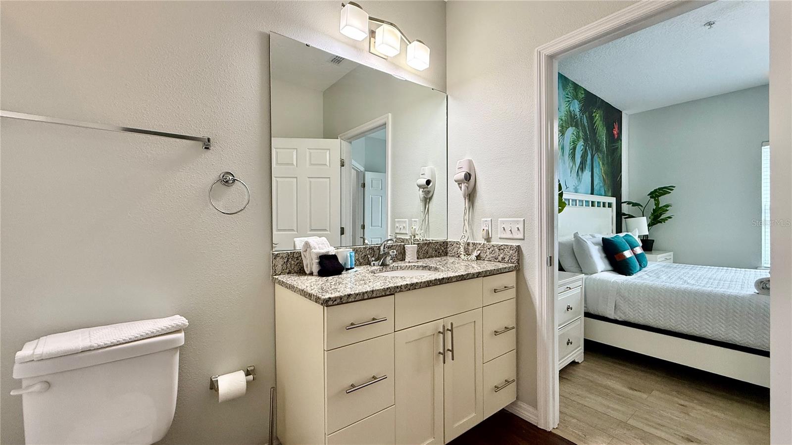 WEST LUCAYA VILLAGE - Residential