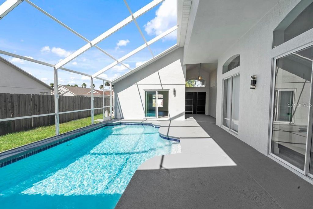 Photo of 1060 Jaybee Avenue, Davenport, FL 33897 (MLS # O6348901)