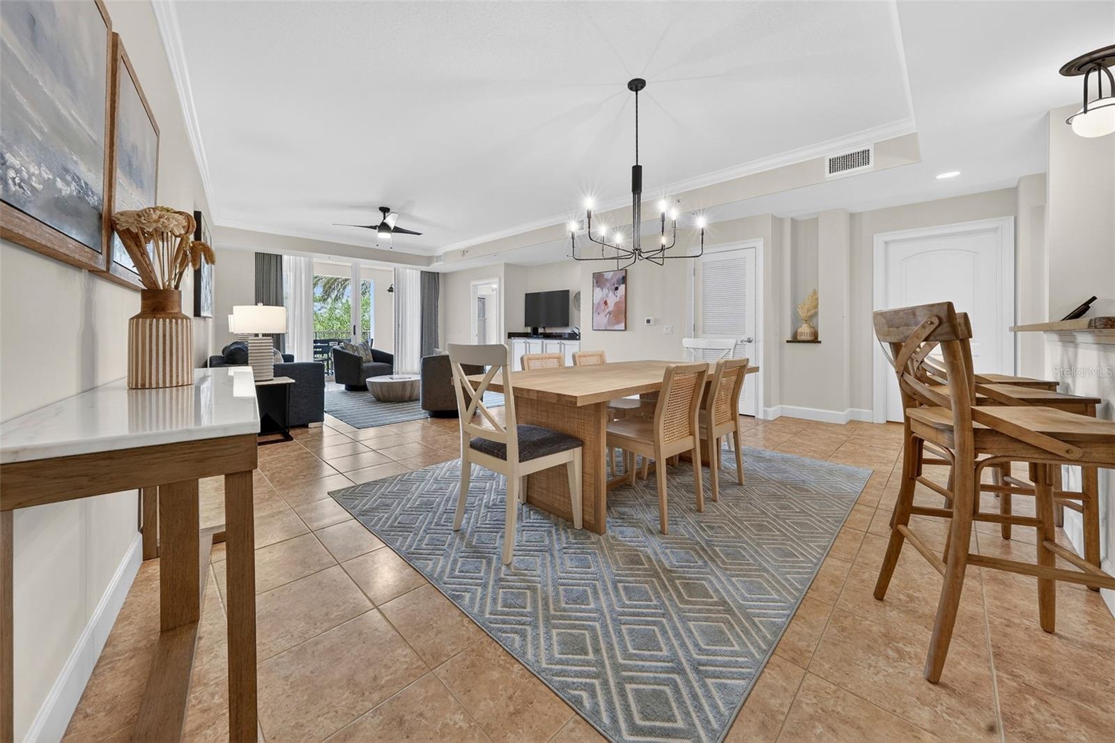 102 YACHT HARBOR DRIVE 365