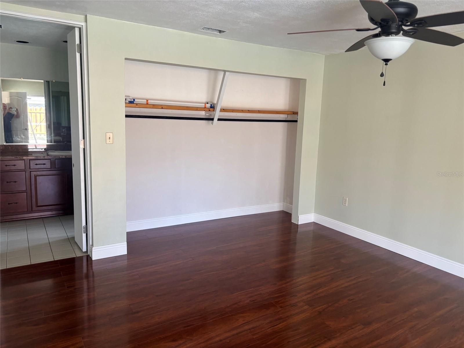 SLEEPY HOLLOW - Residential