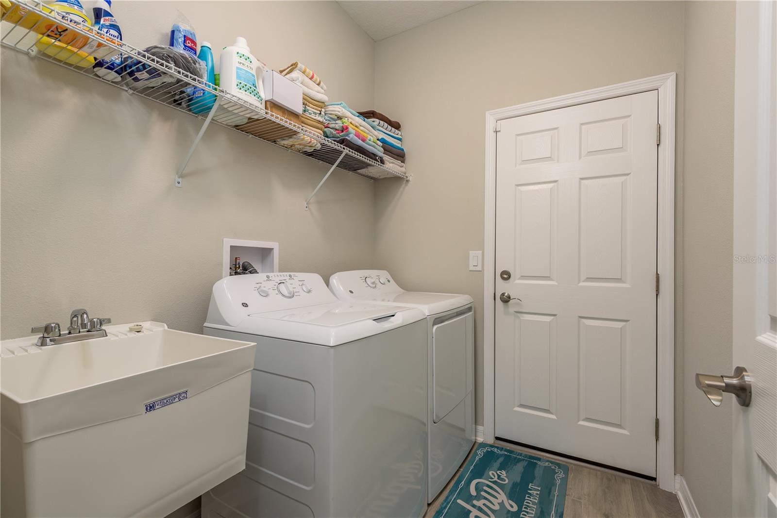 TALAVERA - Residential Lease