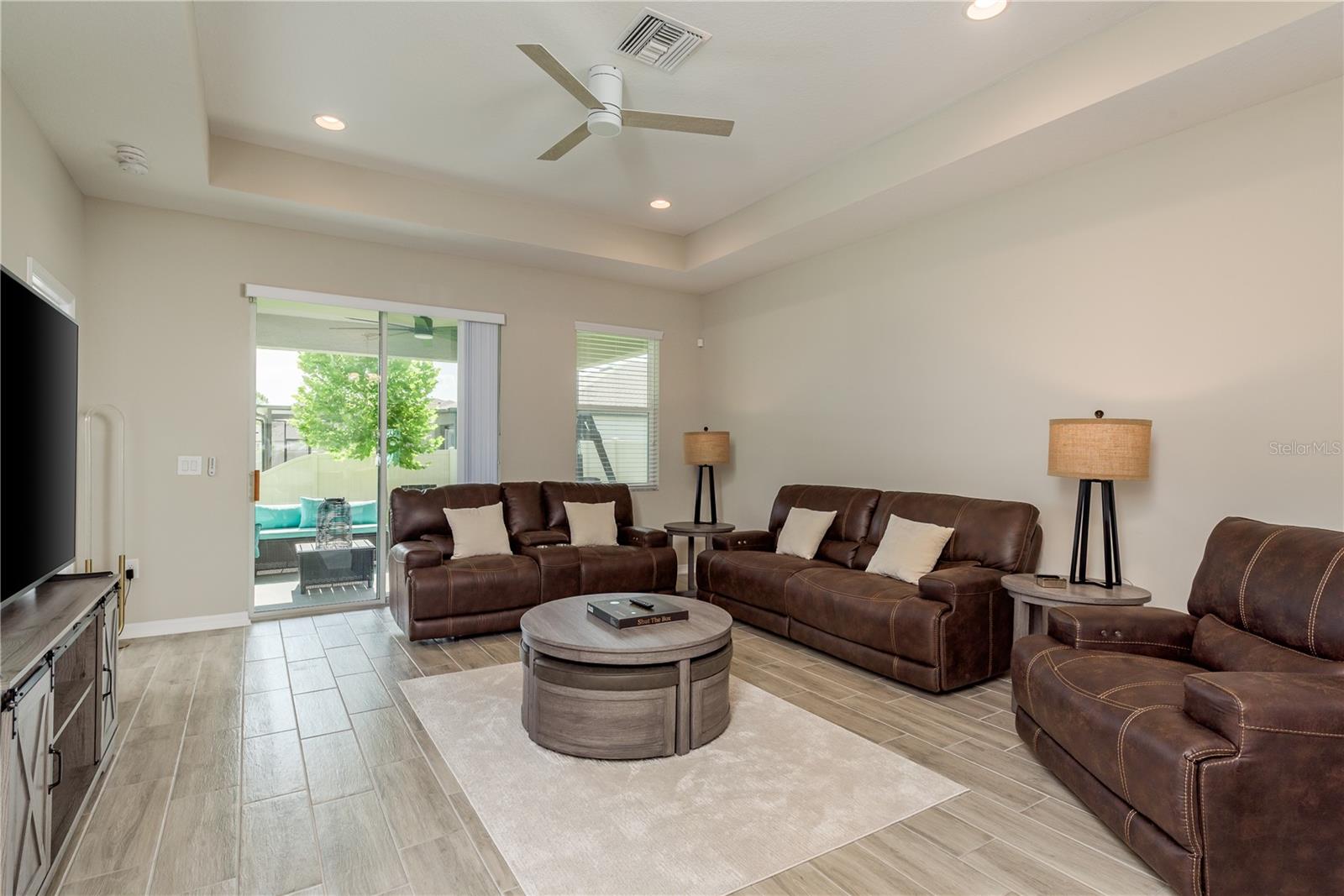 TALAVERA - Residential Lease