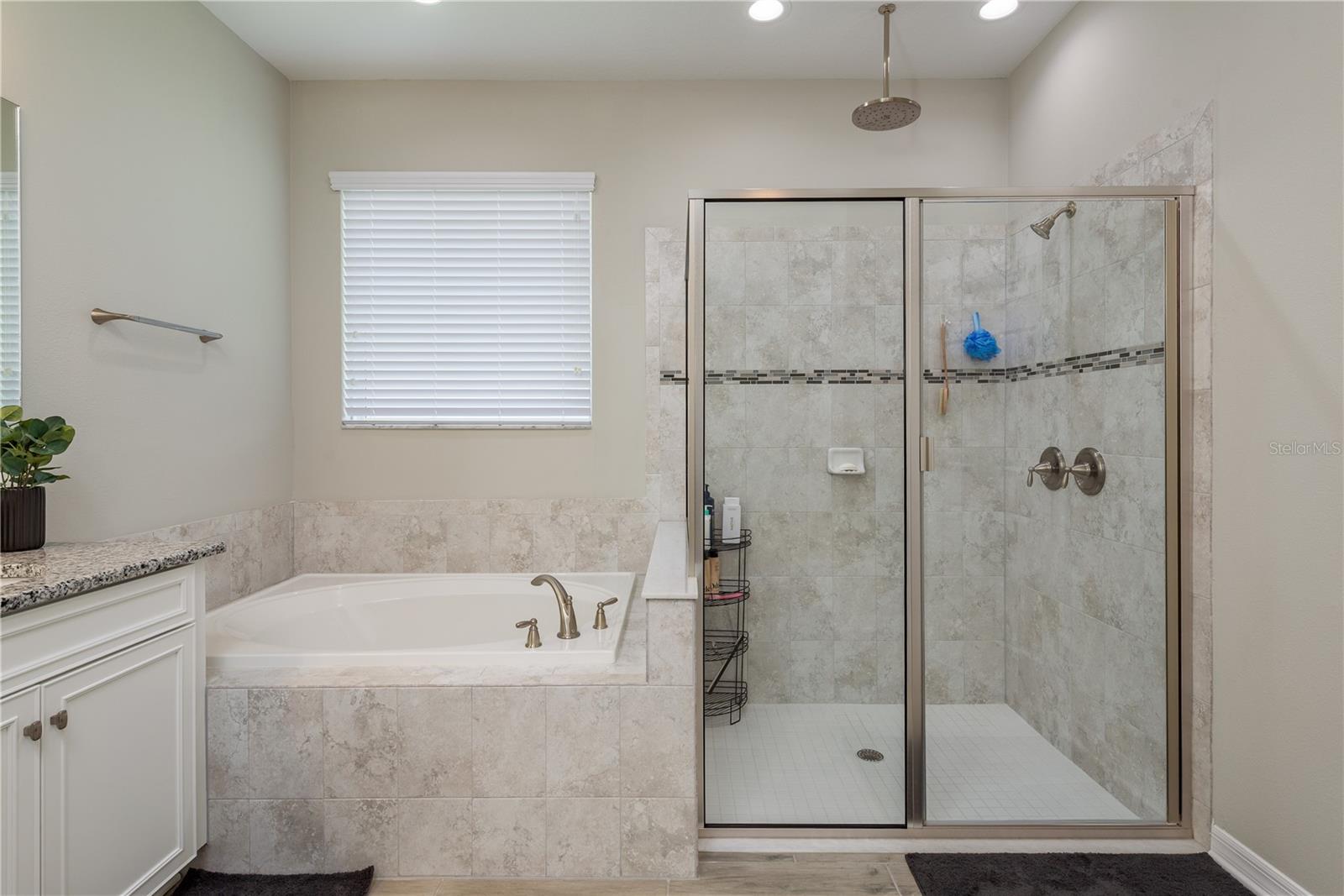 TALAVERA - Residential Lease