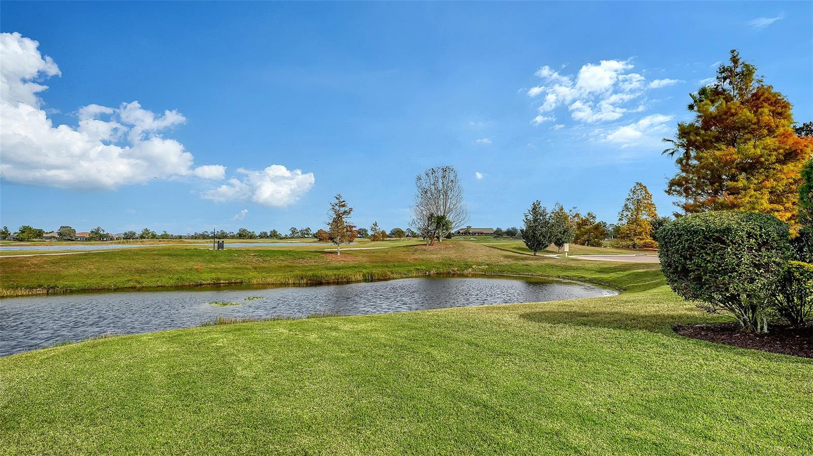 COUNTRY CLUB EAST AT LAKEWOOD RANCH - Residential