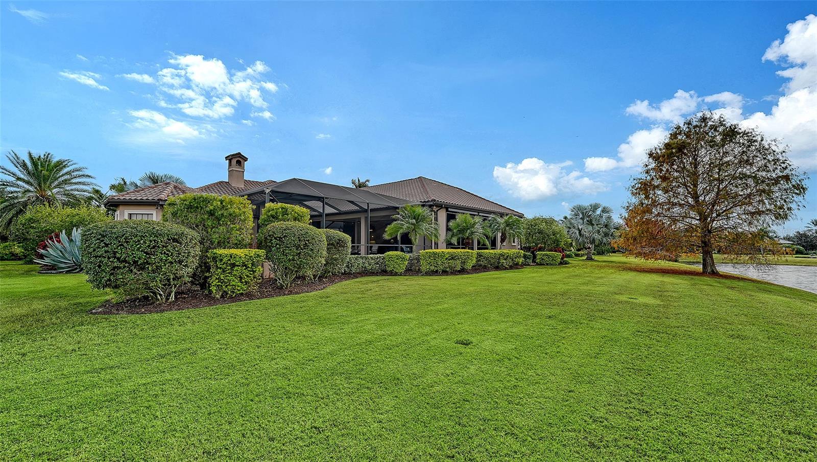 COUNTRY CLUB EAST AT LAKEWOOD RANCH - Residential