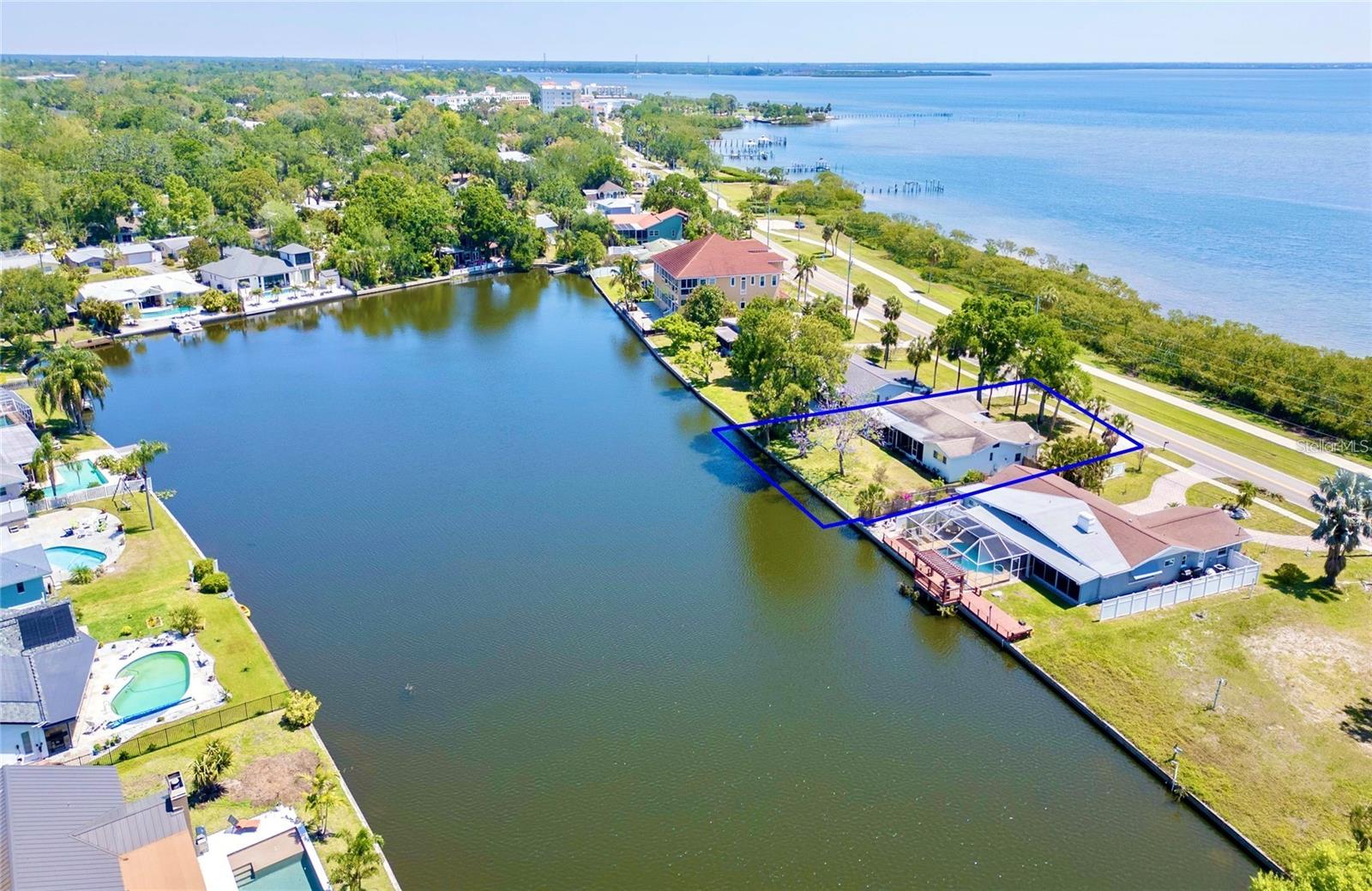 DEL ORO SHORES - Residential