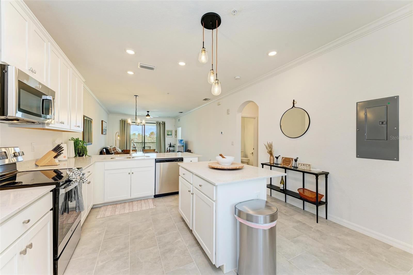 LAKEWOOD NATIONAL - Residential