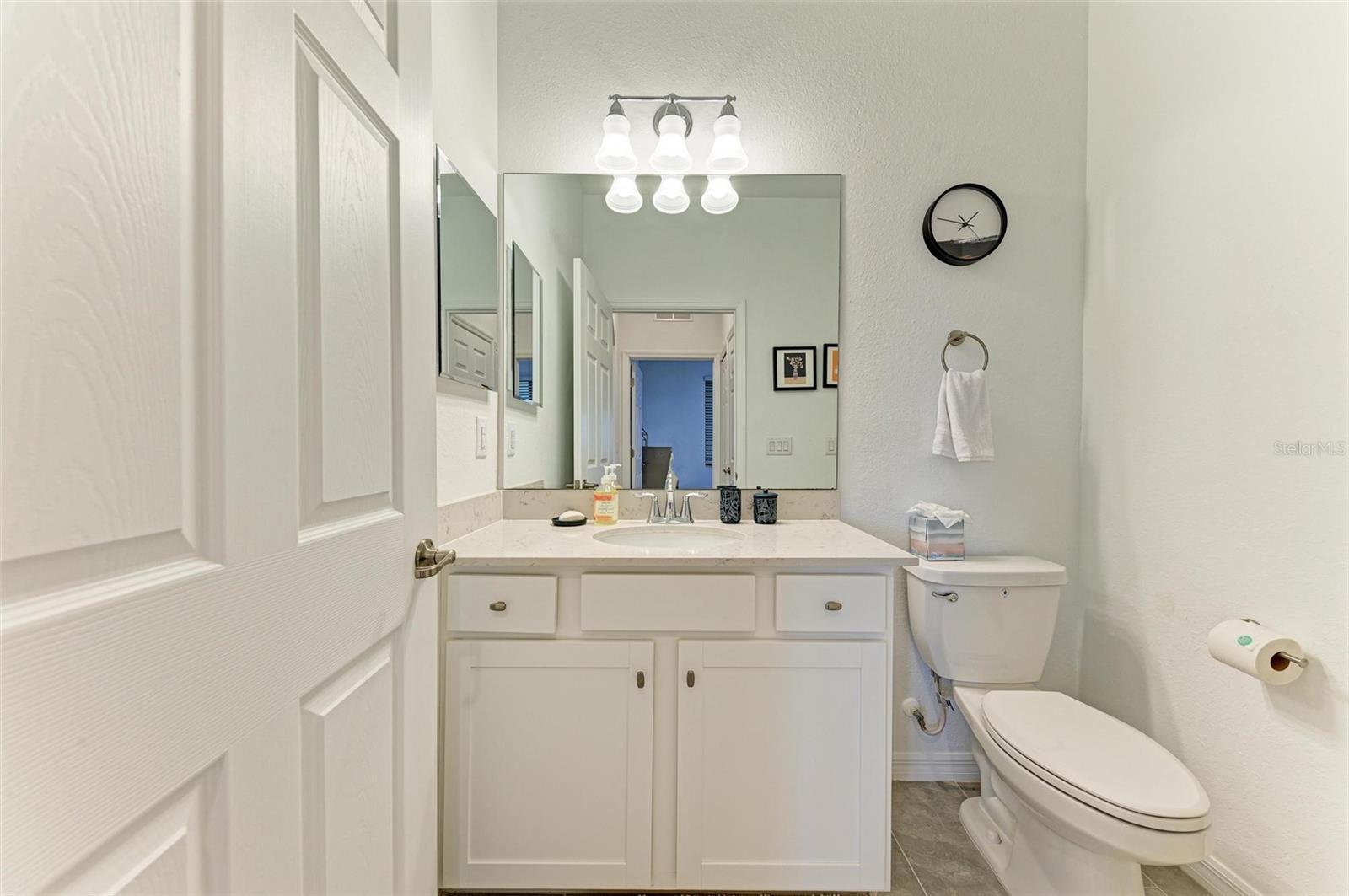 LAKEWOOD NATIONAL - Residential