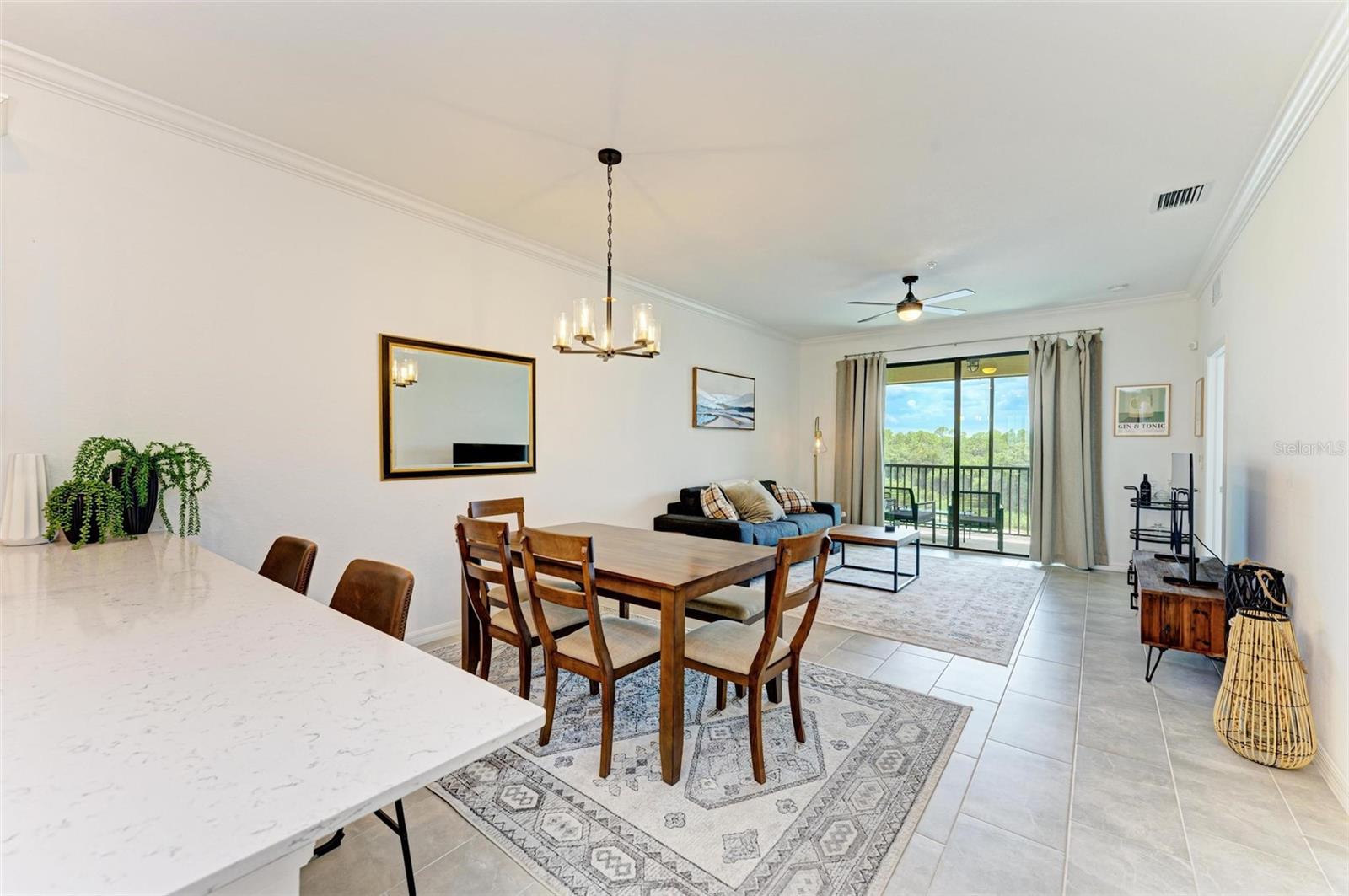 LAKEWOOD NATIONAL - Residential