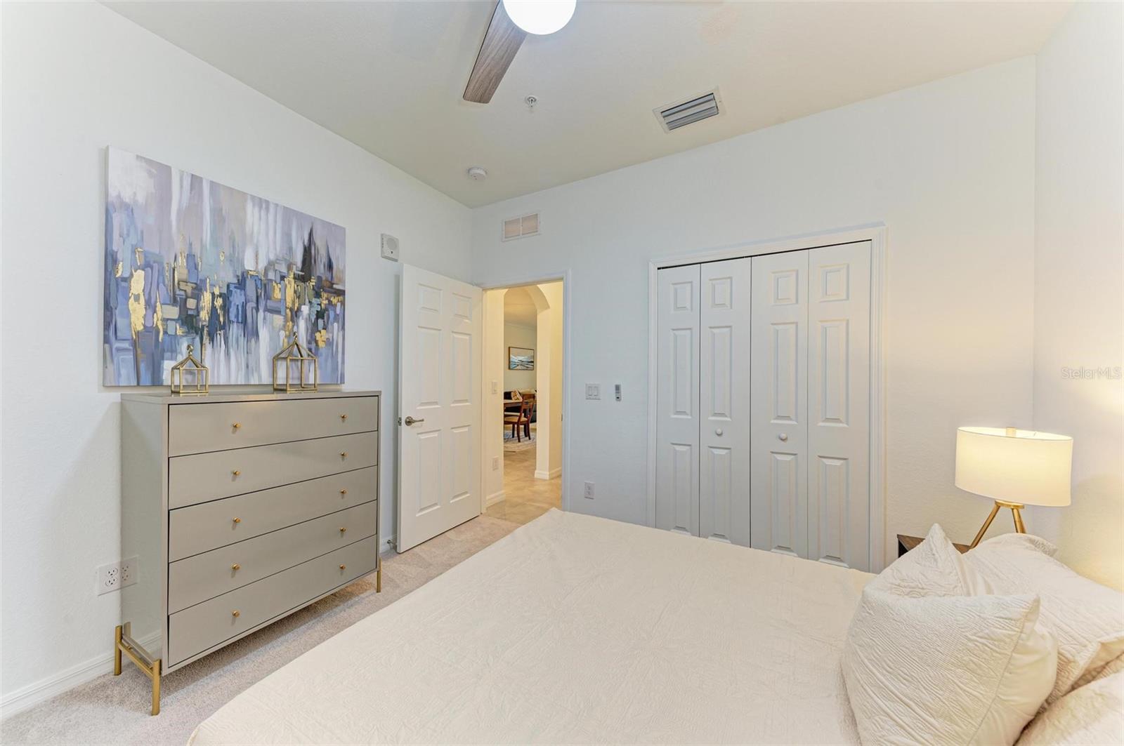 LAKEWOOD NATIONAL - Residential