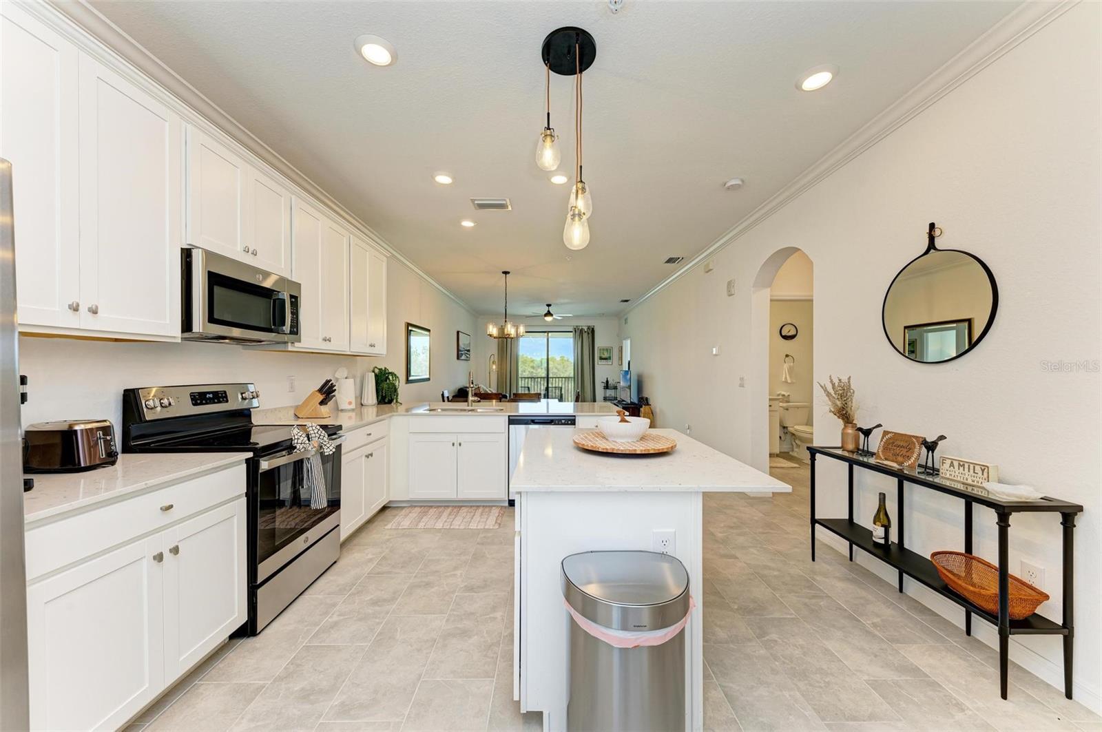 LAKEWOOD NATIONAL - Residential