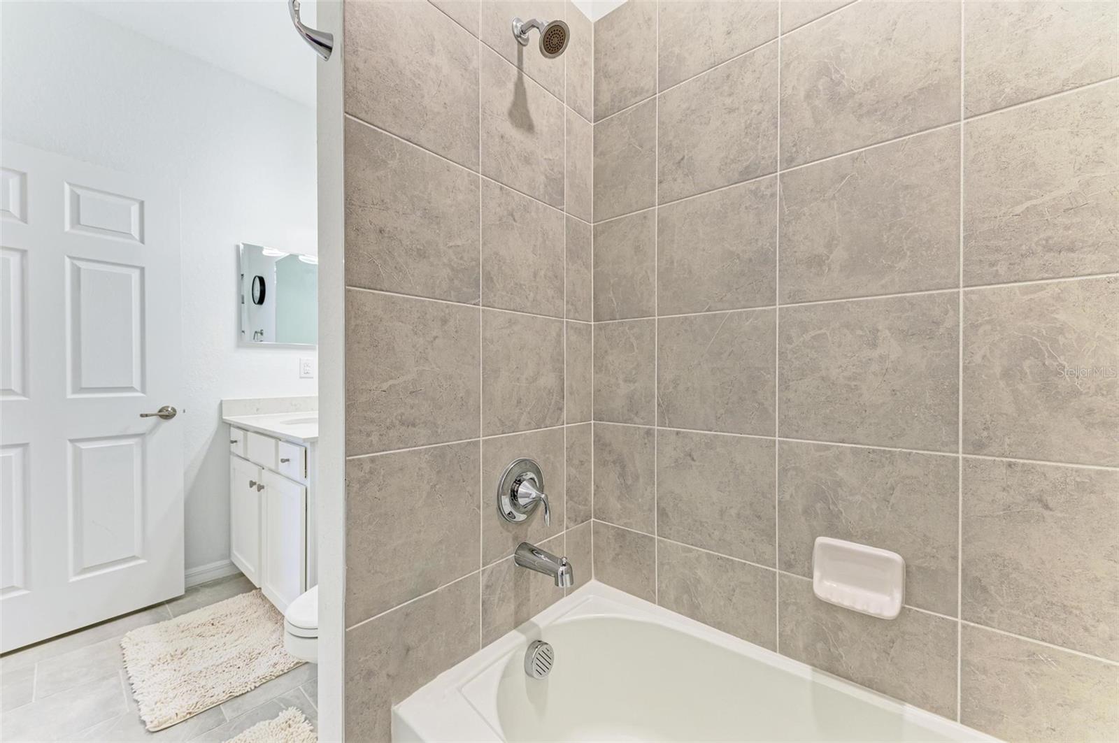 LAKEWOOD NATIONAL - Residential