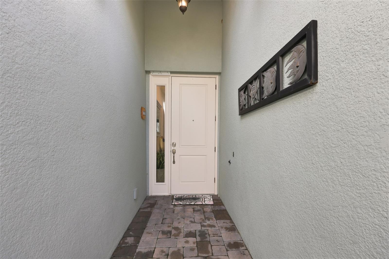 5124 HIGHLAND POINTE COURT