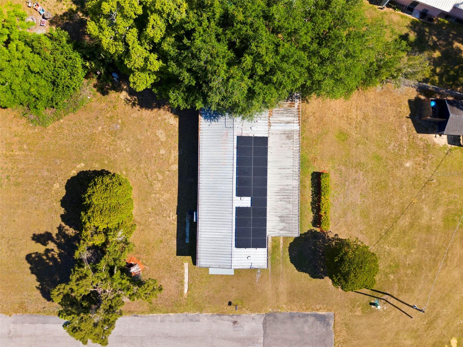 HAMPTON COURT UNREC - Residential