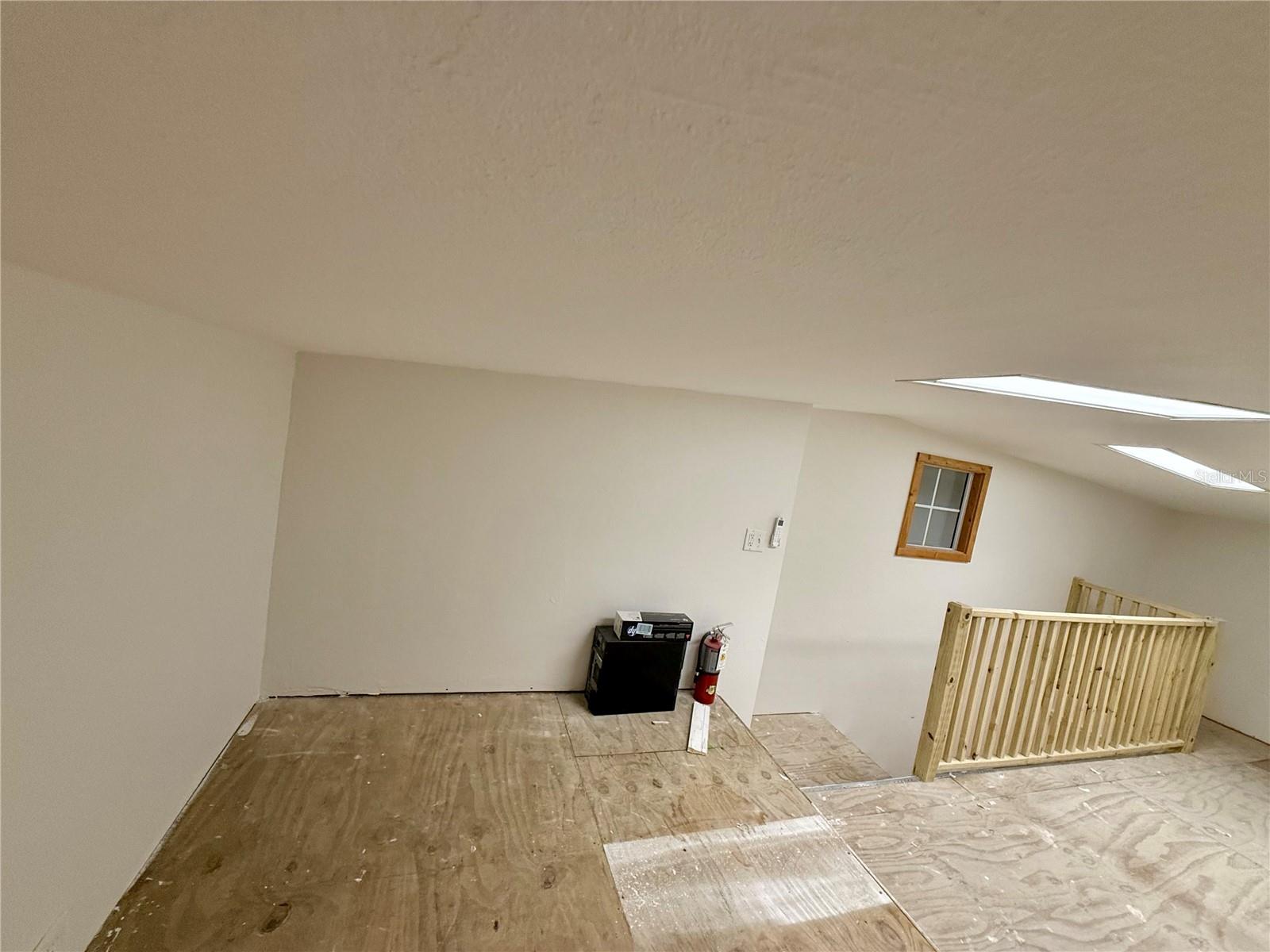 PUNTA GORDA - Commercial Sale