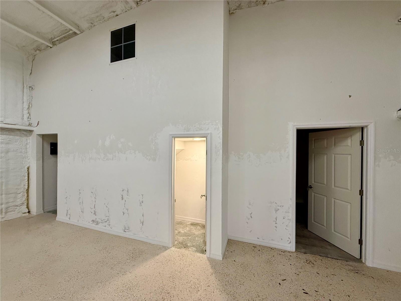 PUNTA GORDA - Commercial Sale