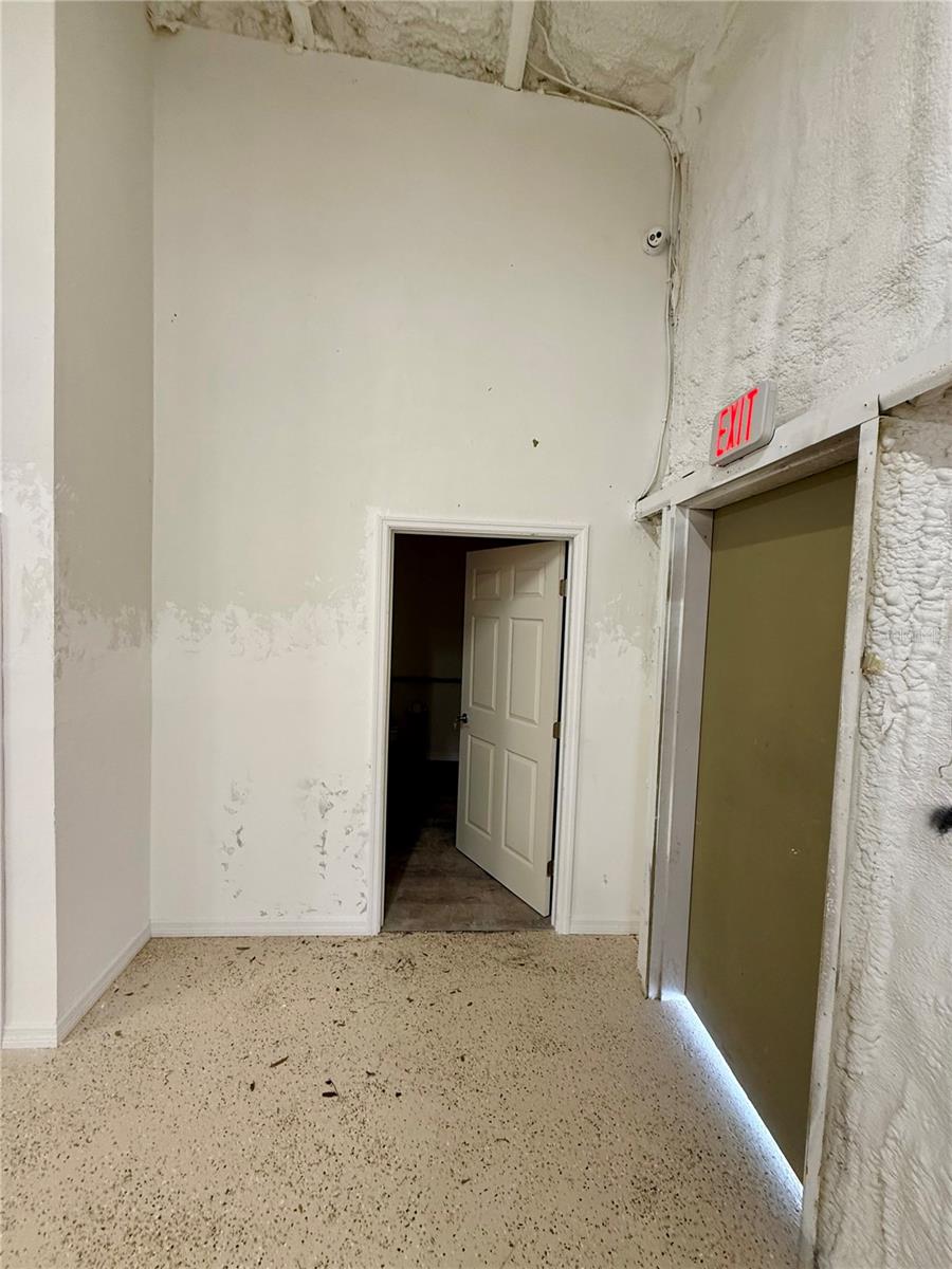 PUNTA GORDA - Commercial Sale