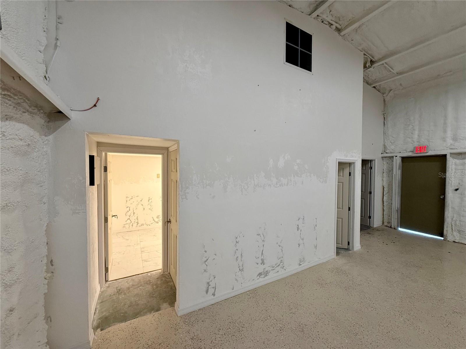 PUNTA GORDA - Commercial Sale