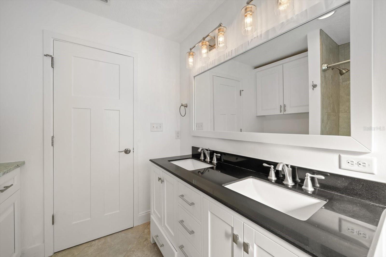 SHIRLEY MANOR SUB - Residential