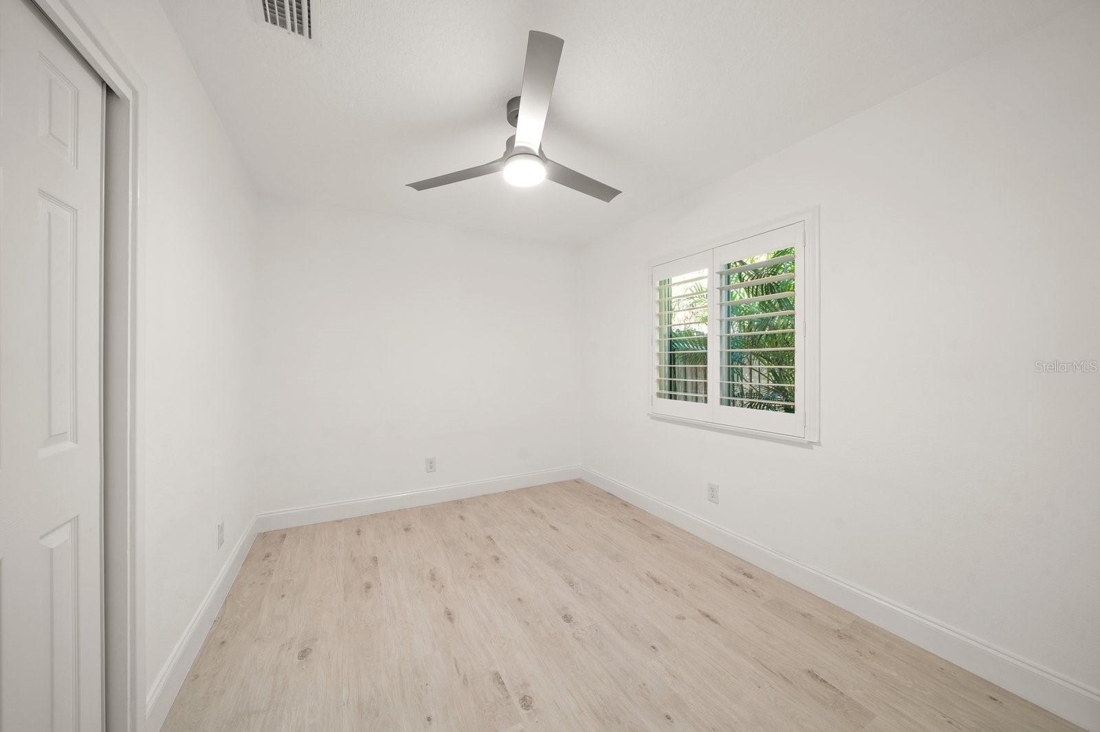 SHIRLEY MANOR SUB - Residential