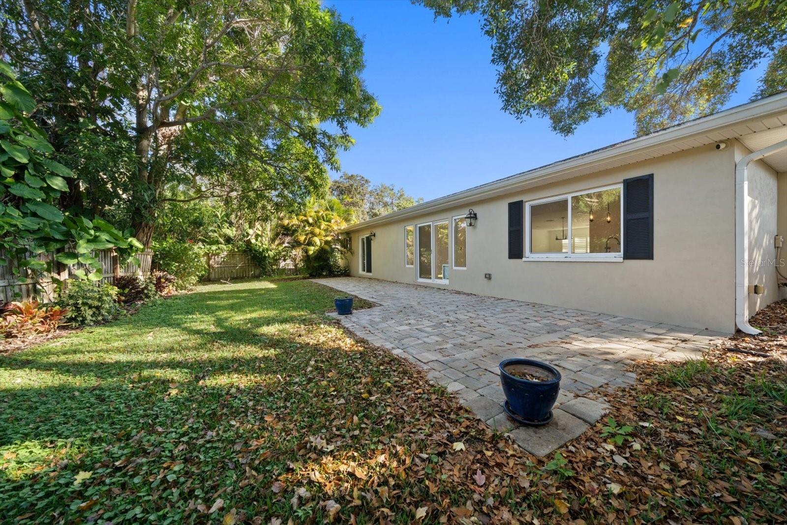 SHIRLEY MANOR SUB - Residential